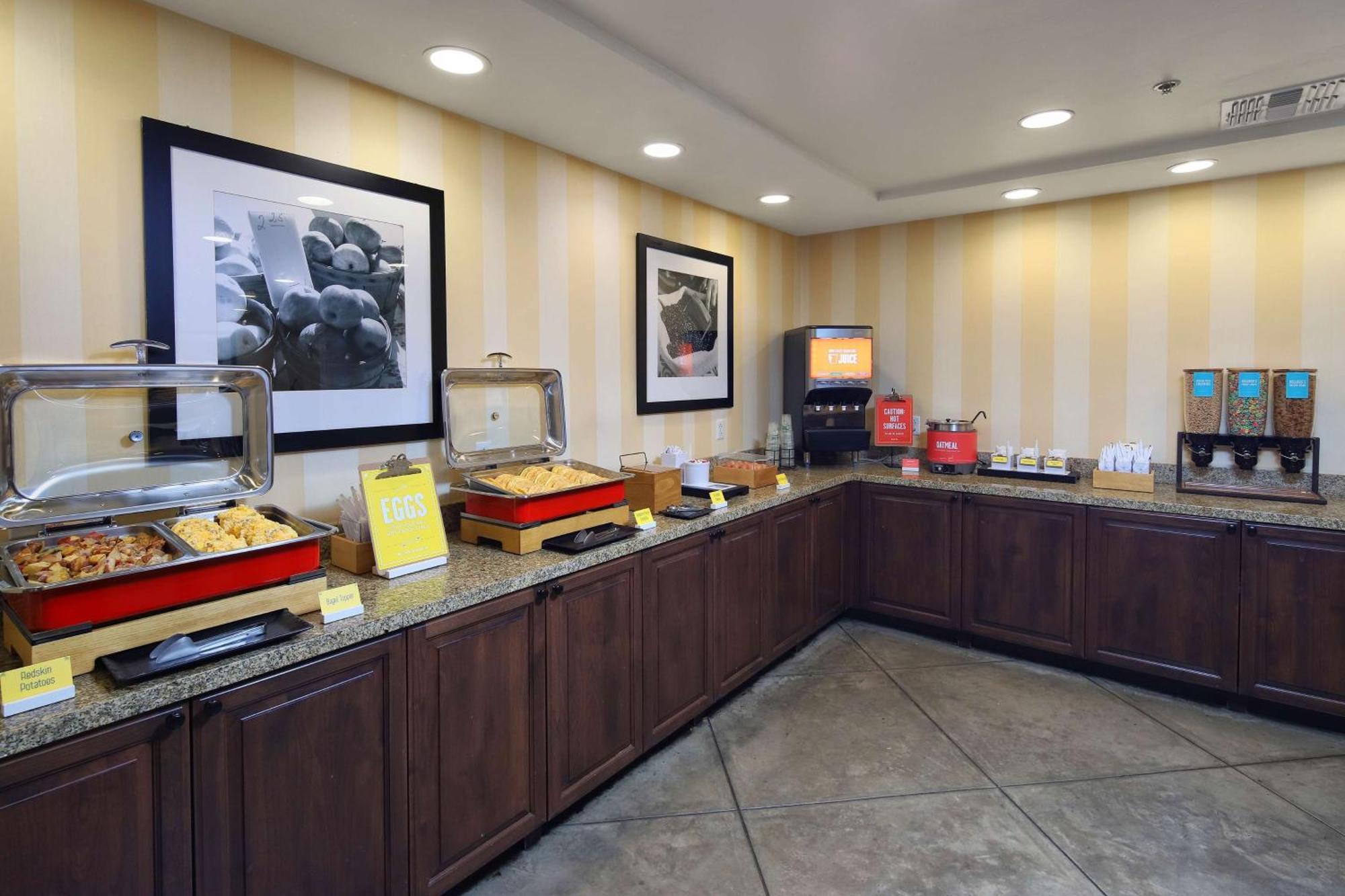 Hampton Inn & Suites Tucson Mall Casas Adobes Exterior foto