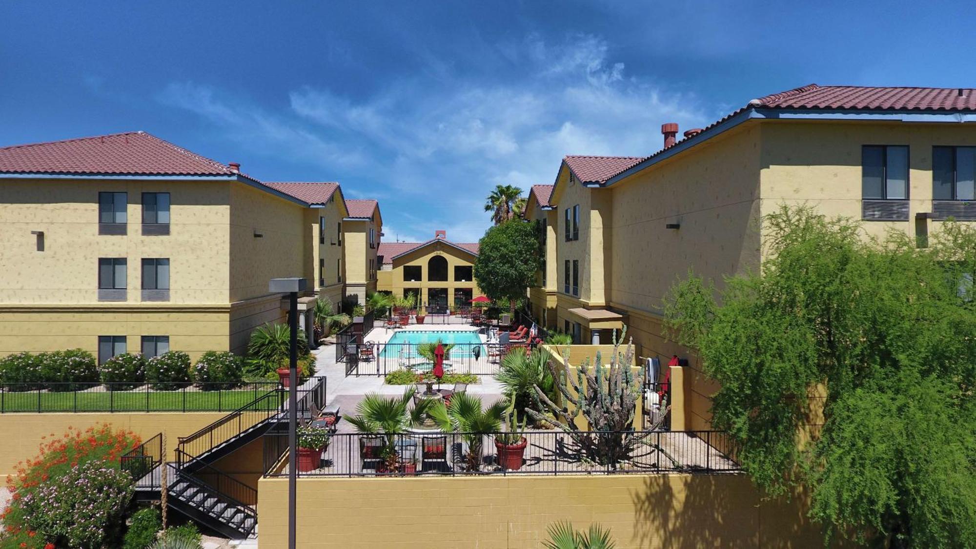Hampton Inn & Suites Tucson Mall Casas Adobes Exterior foto